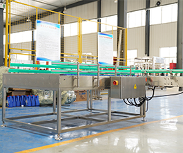 潤滑油灌裝機(jī)上桶平臺，自動供瓶機(jī)客戶現(xiàn)場視頻